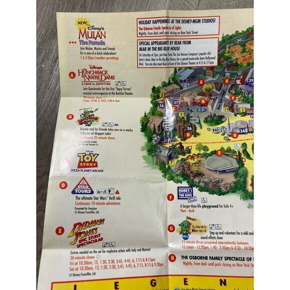 1999 Disney MGM Studios Guidemap - The Osborne Family Spectacle of Lights - Picture 7 of 10